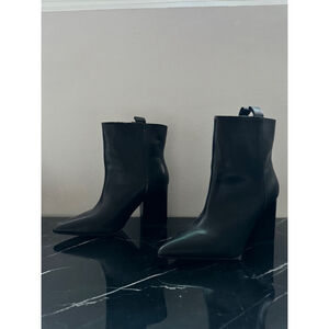 Zara Heeled Booties